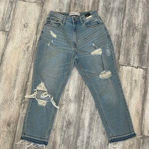 Abercrombie and fitch mom jeans